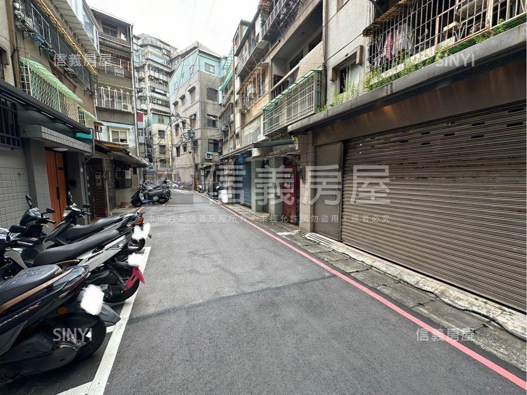 近永和國中大空間公寓一樓房屋室內格局與周邊環境