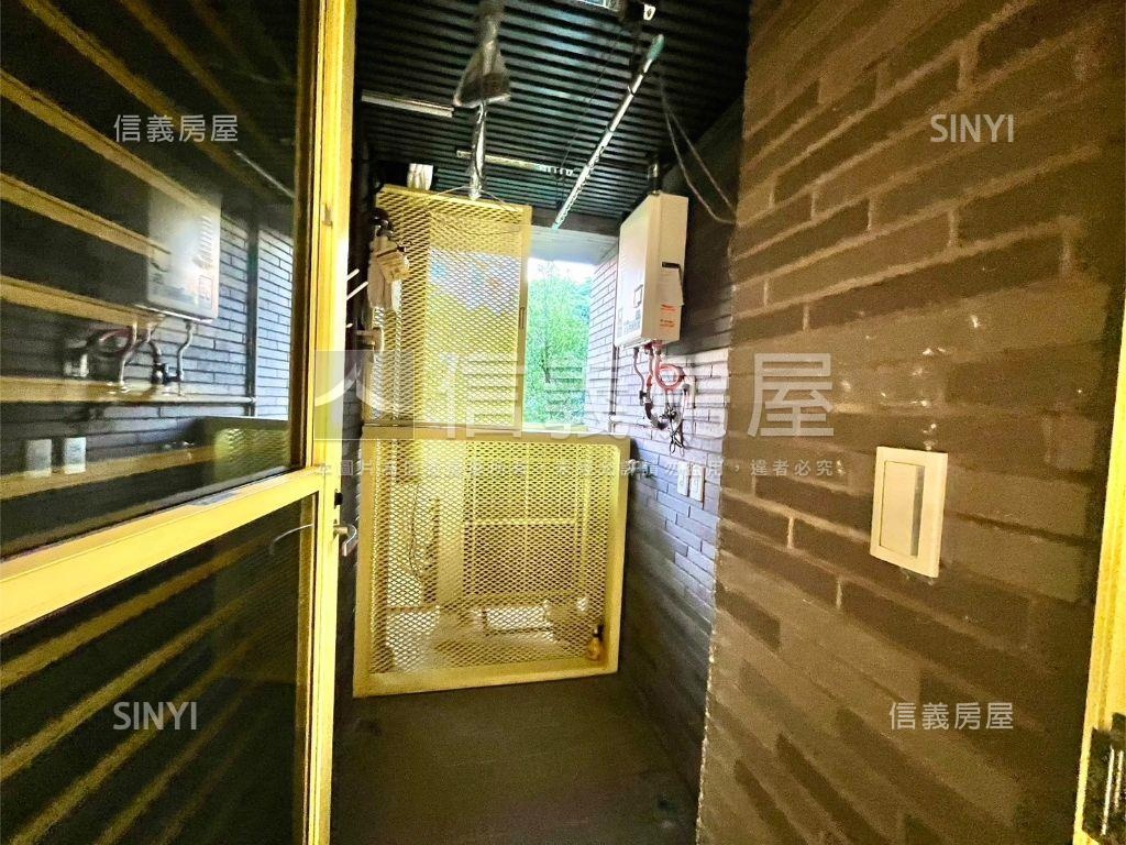 小宅Ｂ區採光兩房車位房屋室內格局與周邊環境