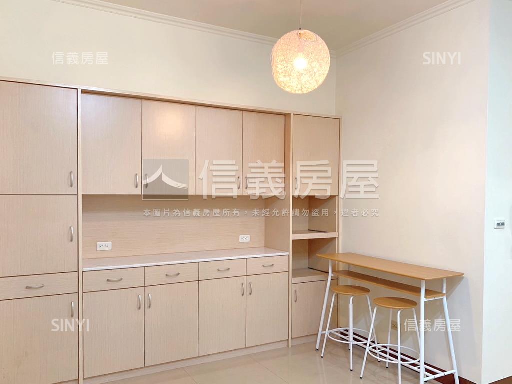 美術館｜馬爾地夫精美２房房屋室內格局與周邊環境