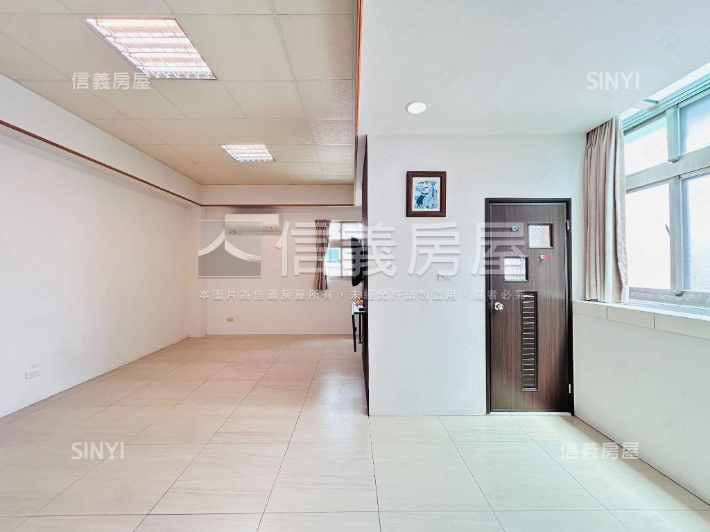 桃園市府郵局低總電梯套房房屋室內格局與周邊環境