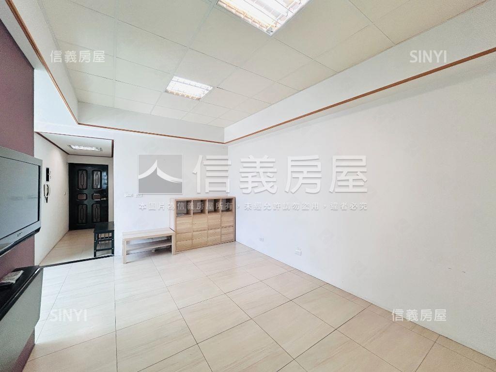 桃園市府郵局低總電梯套房房屋室內格局與周邊環境