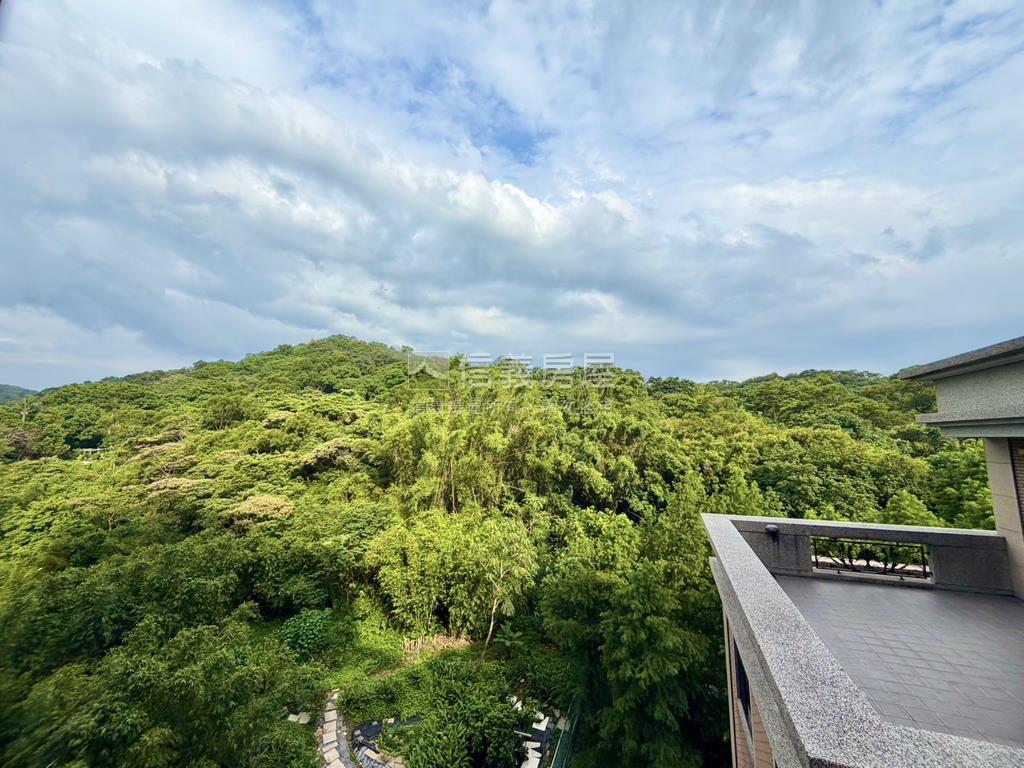 代官山山景３房１室＋車位房屋室內格局與周邊環境