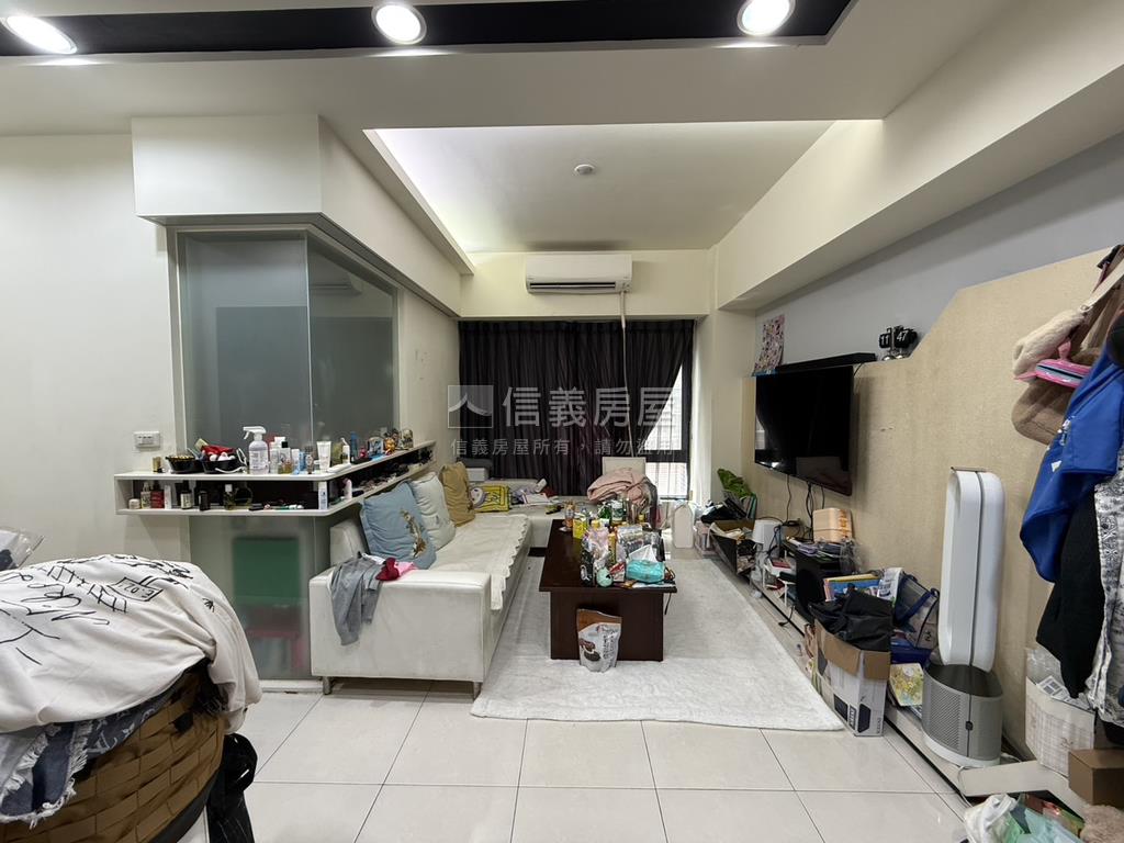 水世紀成家兩房房屋室內格局與周邊環境