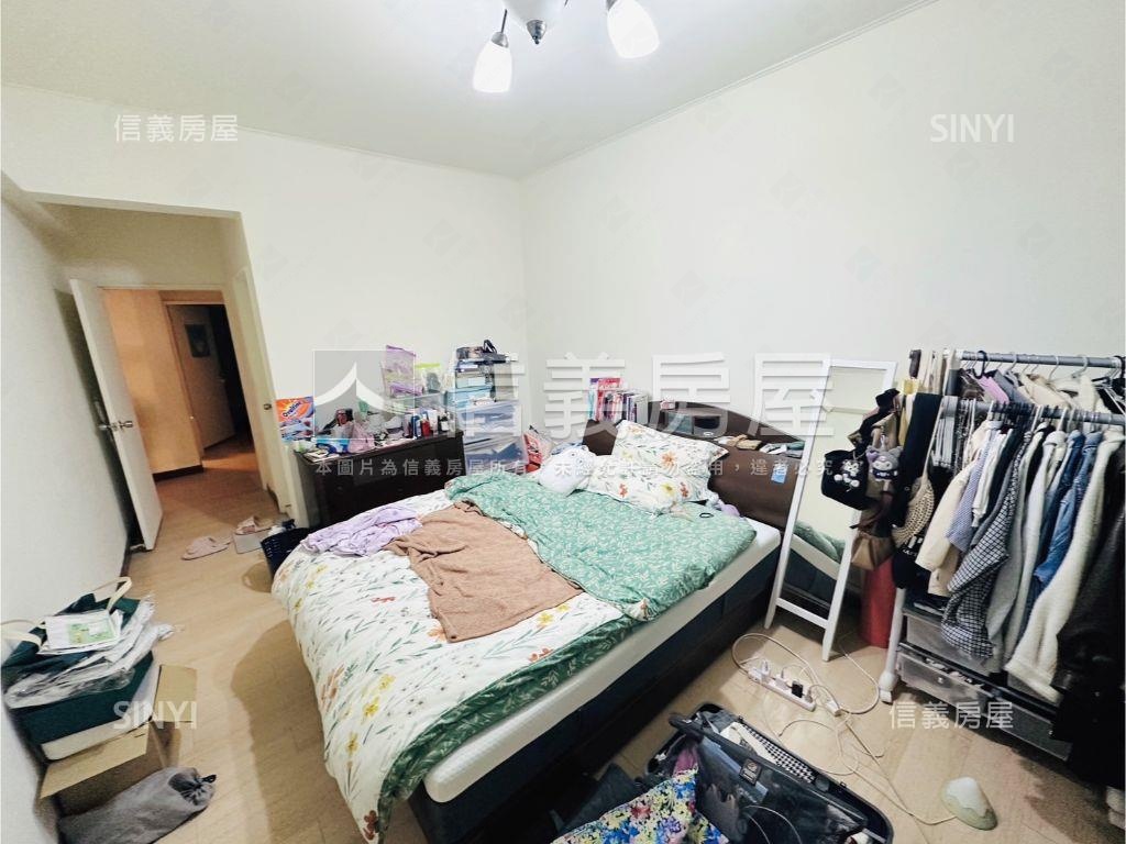 近區公所優質屋況三房房屋室內格局與周邊環境