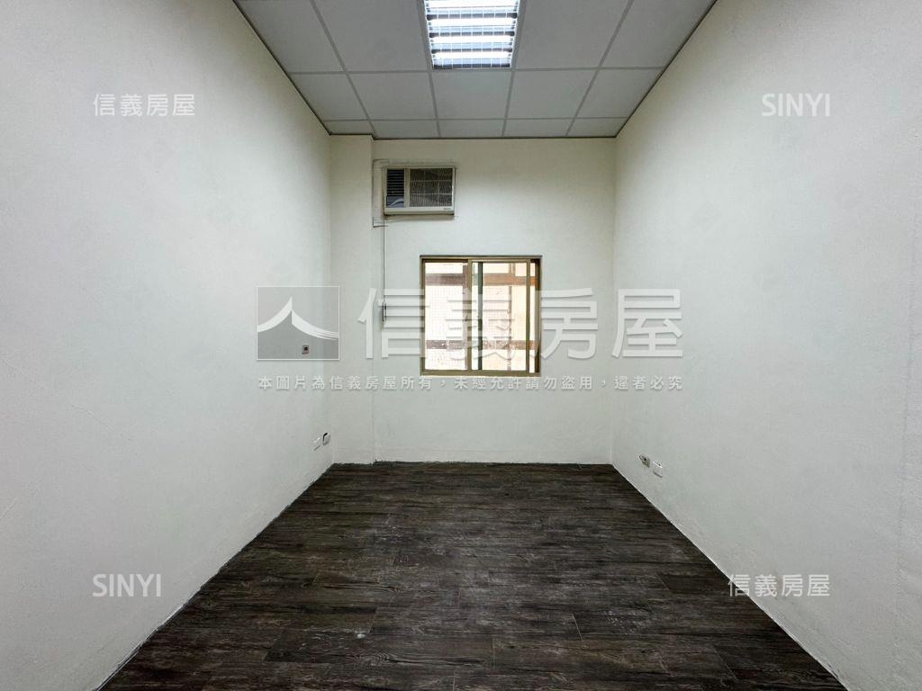 中國金典一樓美宅房屋室內格局與周邊環境