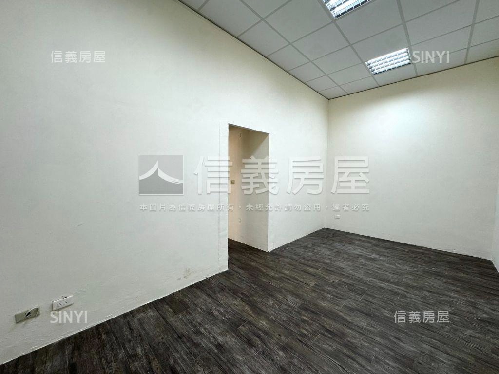 中國金典一樓美宅房屋室內格局與周邊環境