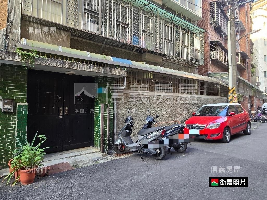 雙捷運一樓方便停車房屋室內格局與周邊環境