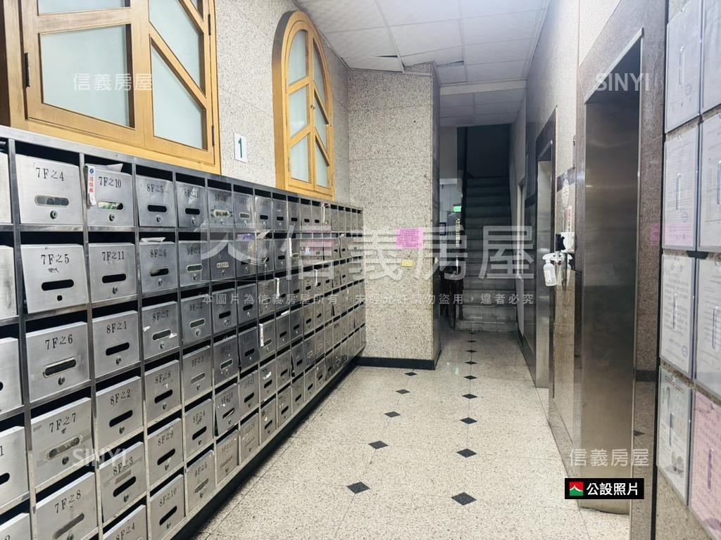 三多復興採光套房車位房屋室內格局與周邊環境