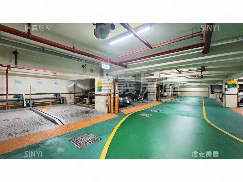 美麗香朵面中庭房屋室內格局與周邊環境