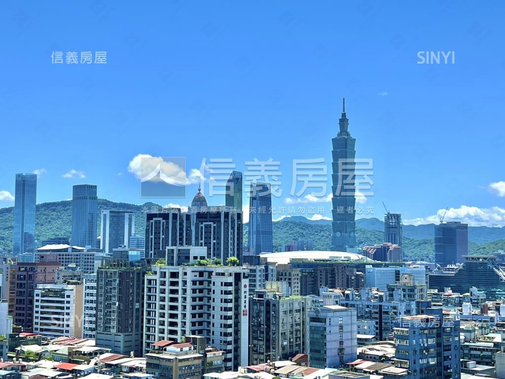 小巨蛋高樓景觀三房車位房屋室內格局與周邊環境