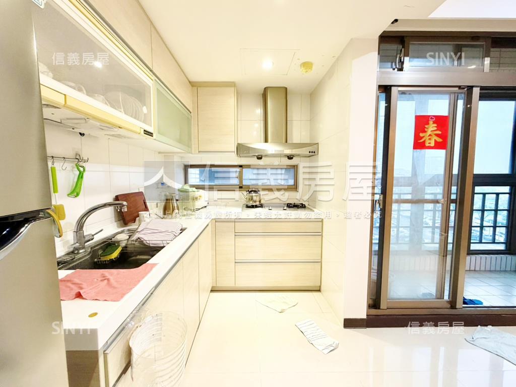 稀有喆園＊景觀大空間房屋室內格局與周邊環境