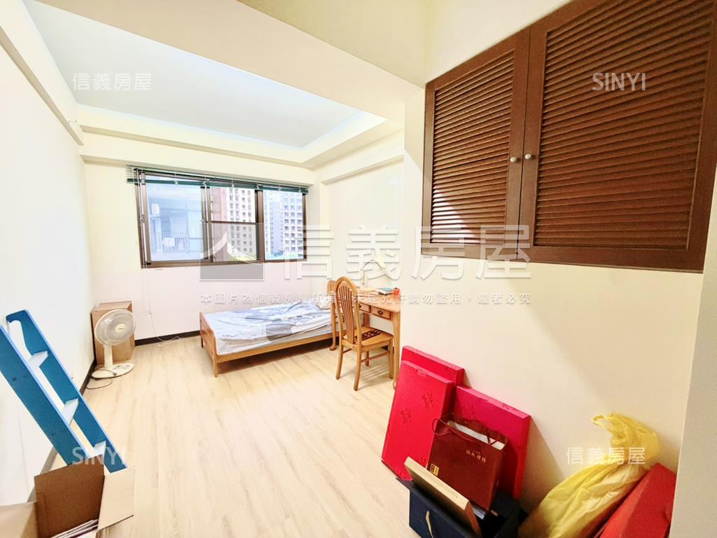 稀有喆園＊景觀大空間房屋室內格局與周邊環境