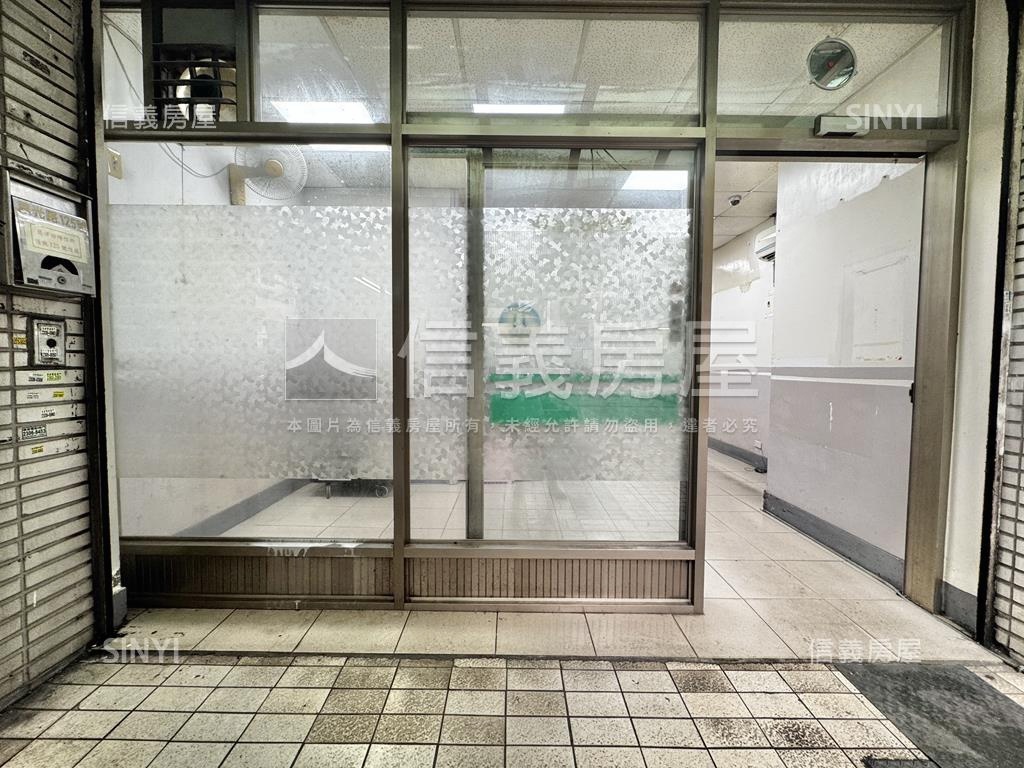 南海逸園近廈安捷運站店面房屋室內格局與周邊環境