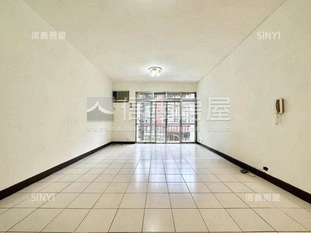 專任小碧潭站２樓靜謐美宅房屋室內格局與周邊環境