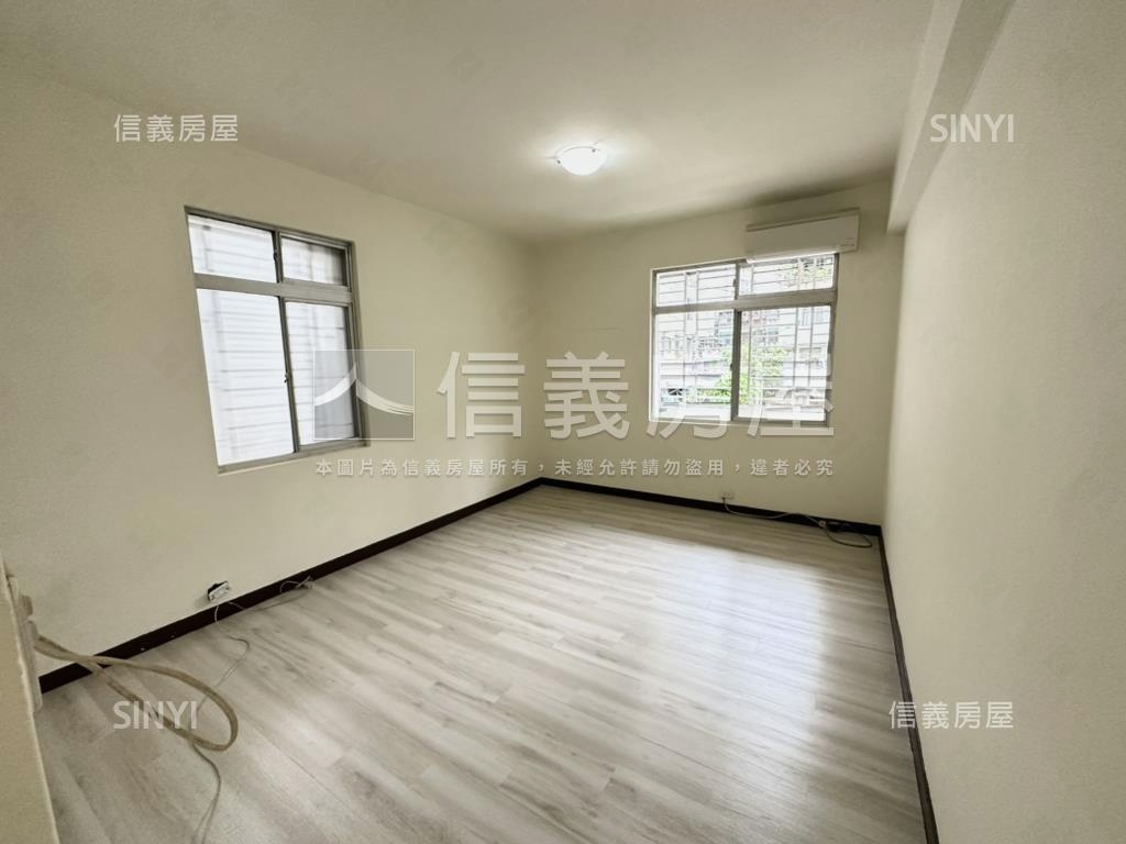 專任小碧潭站２樓靜謐美宅房屋室內格局與周邊環境