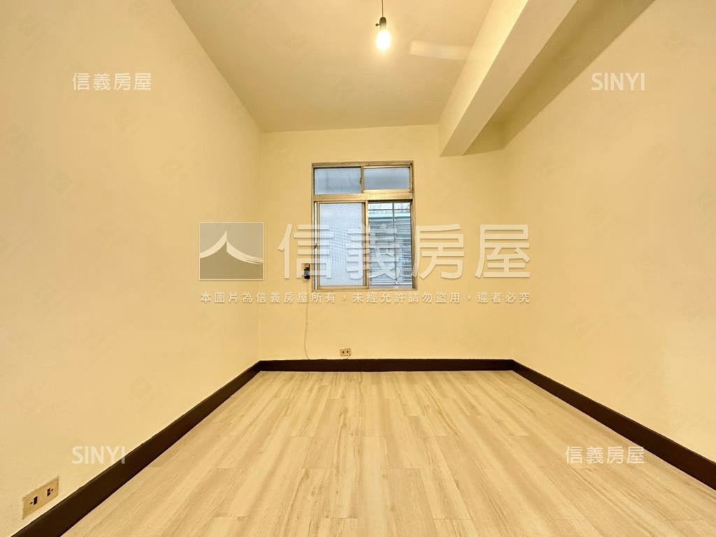 專任小碧潭站２樓靜謐美宅房屋室內格局與周邊環境