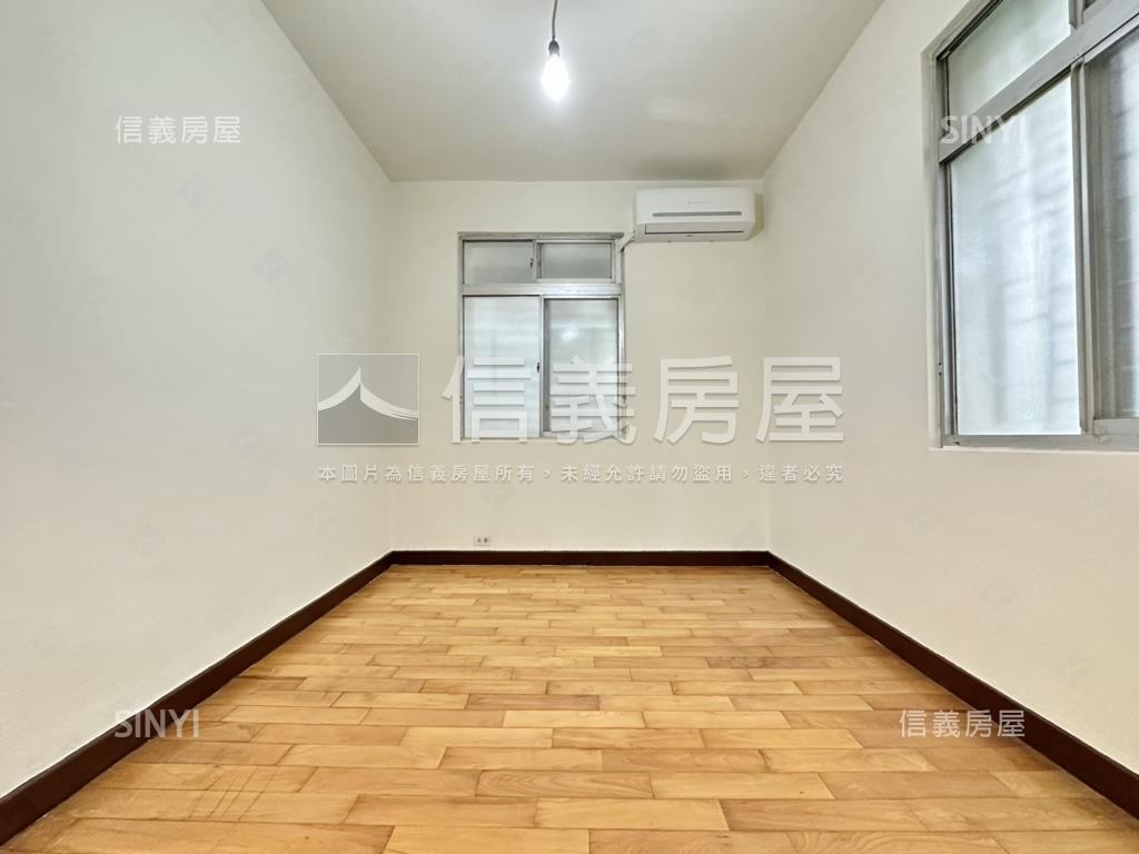 專任小碧潭站２樓靜謐美宅房屋室內格局與周邊環境