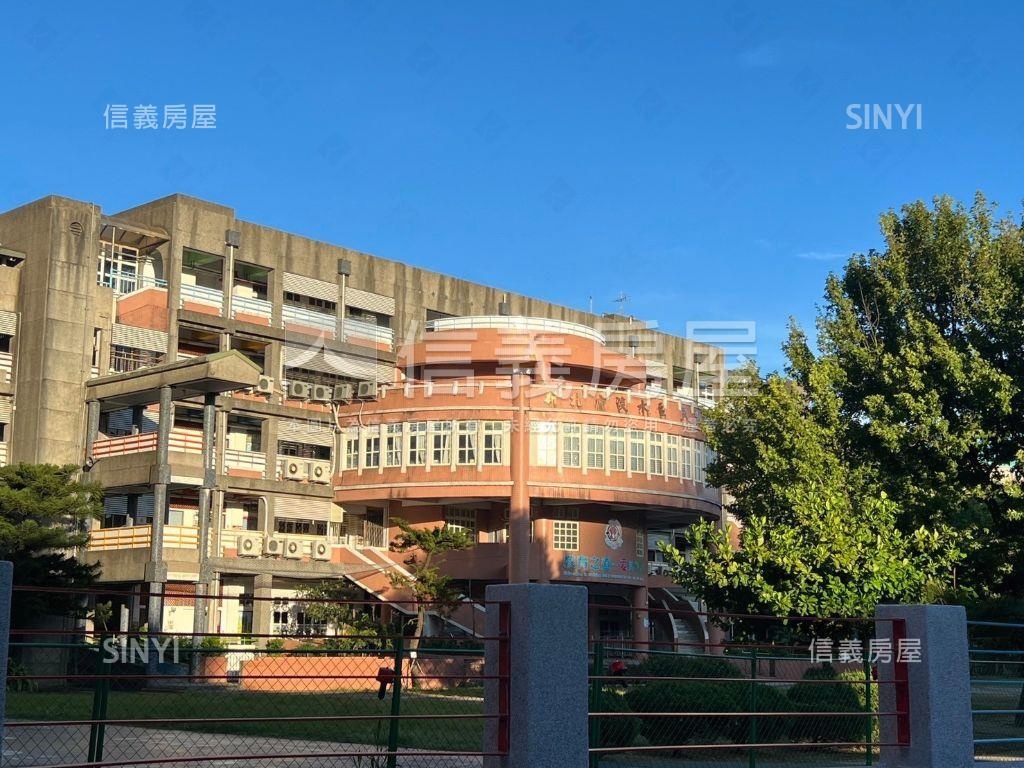 銀河．景觀２房房屋室內格局與周邊環境