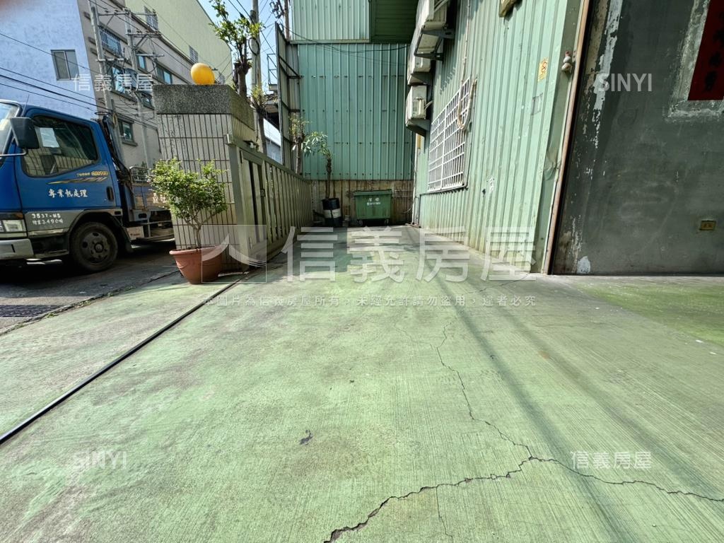 台中大里地約１９９坪廠房房屋室內格局與周邊環境