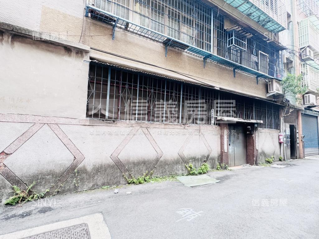 板橋住店大空間一樓房屋室內格局與周邊環境