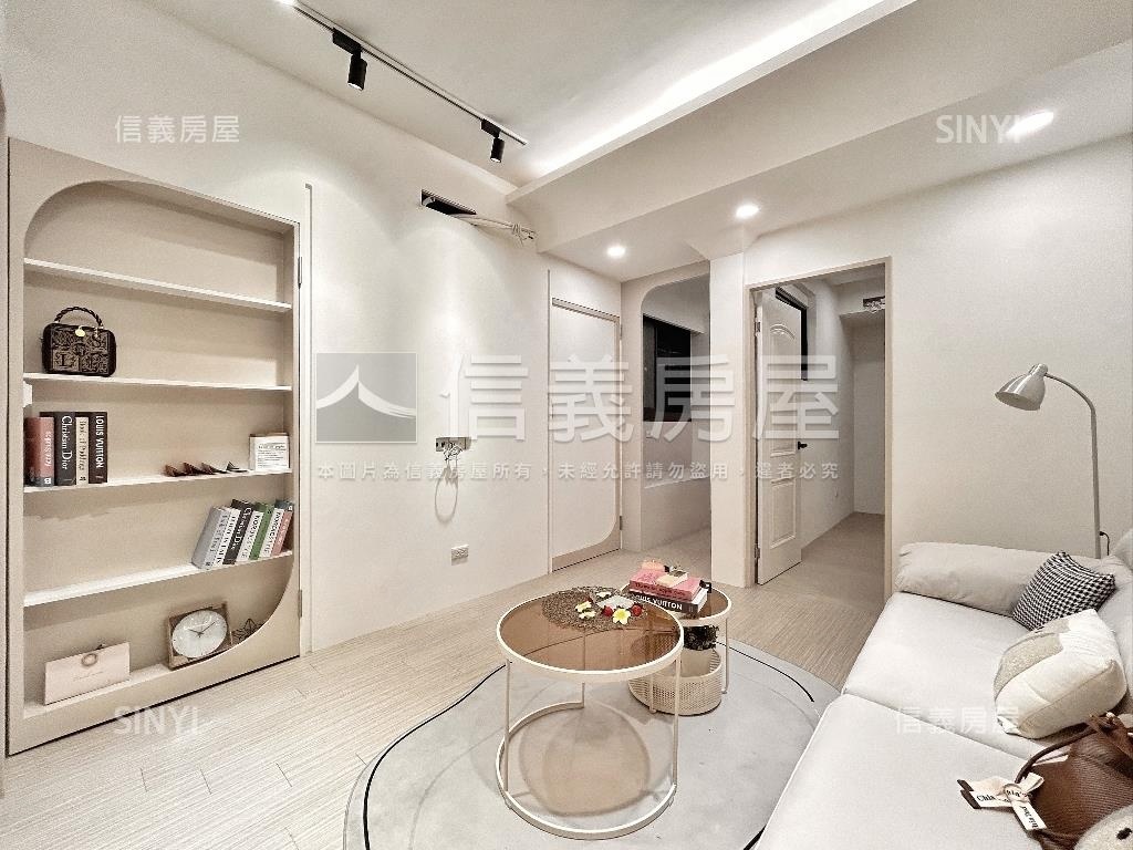 迴龍捷運精美三樓房屋室內格局與周邊環境