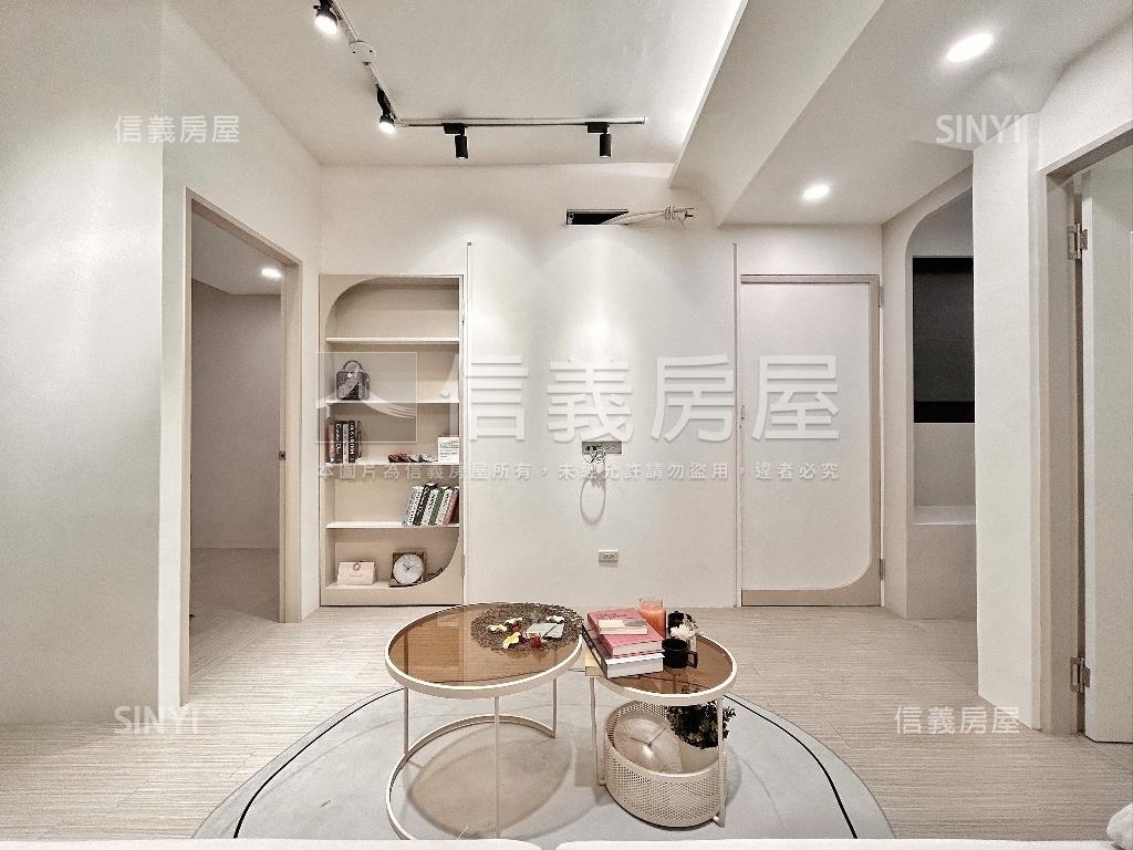 迴龍捷運精美三樓房屋室內格局與周邊環境