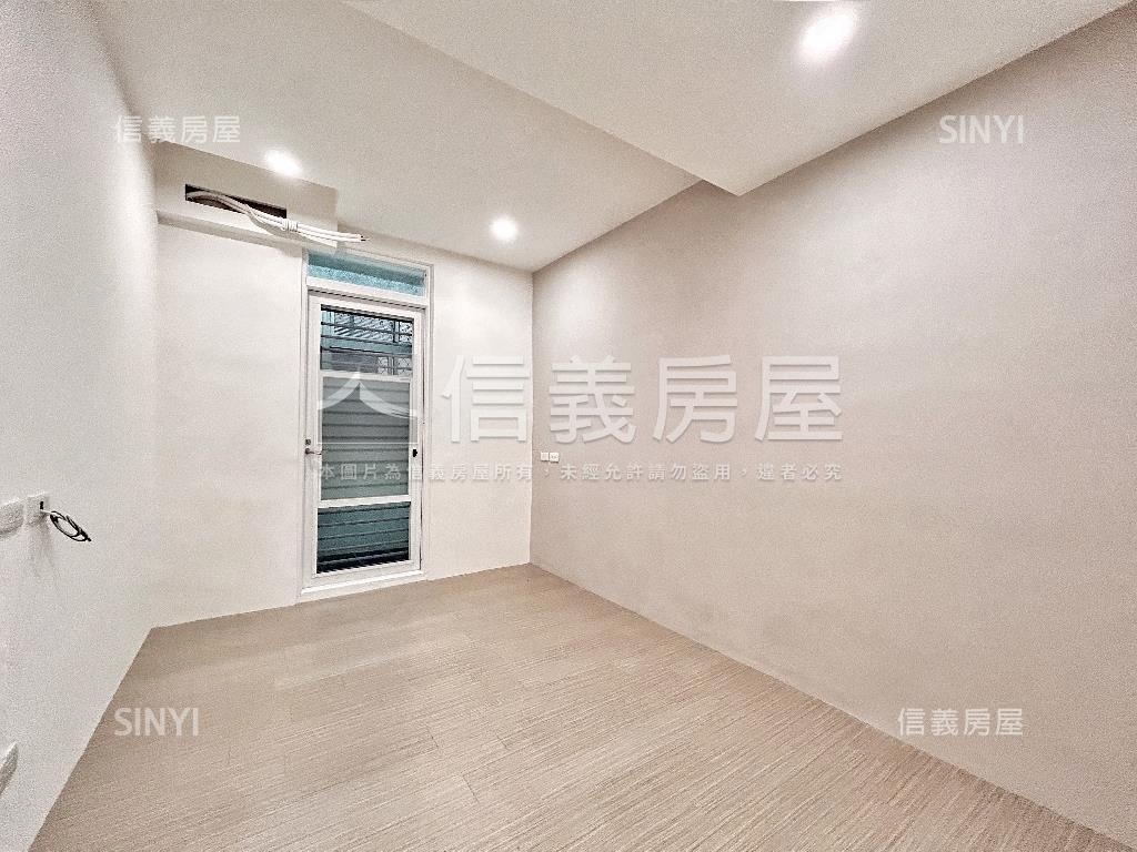 迴龍捷運精美三樓房屋室內格局與周邊環境