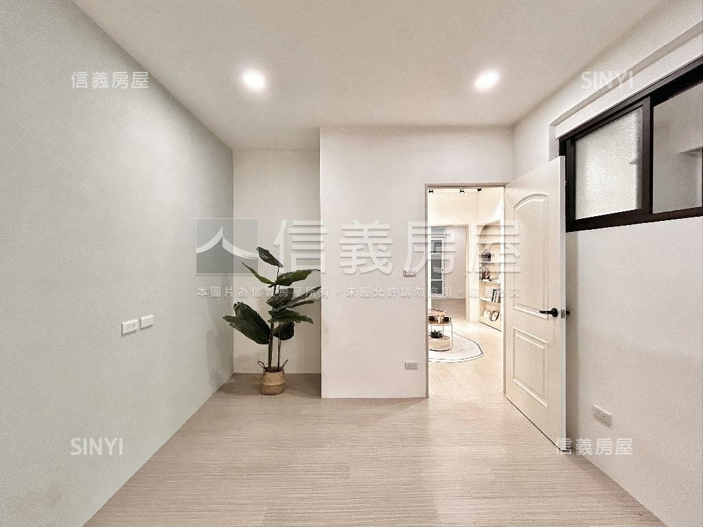 迴龍捷運精美三樓房屋室內格局與周邊環境