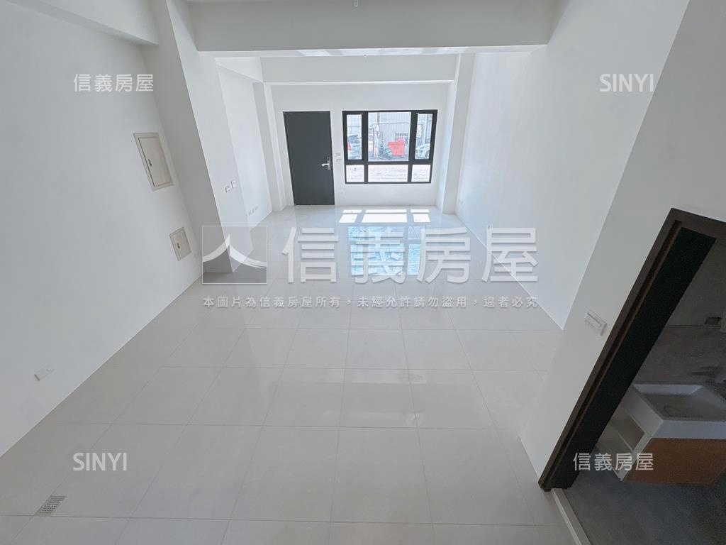 全新完工間間套房臨路墅Ｂ房屋室內格局與周邊環境