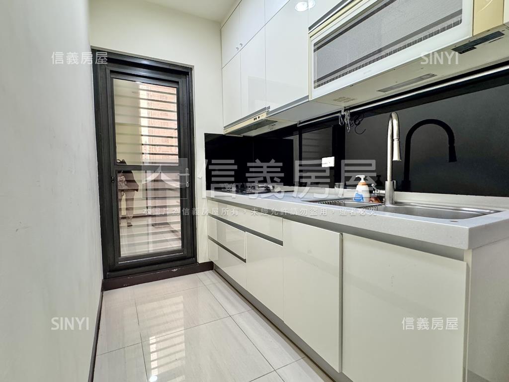 美術館次高樓景觀三房平車房屋室內格局與周邊環境