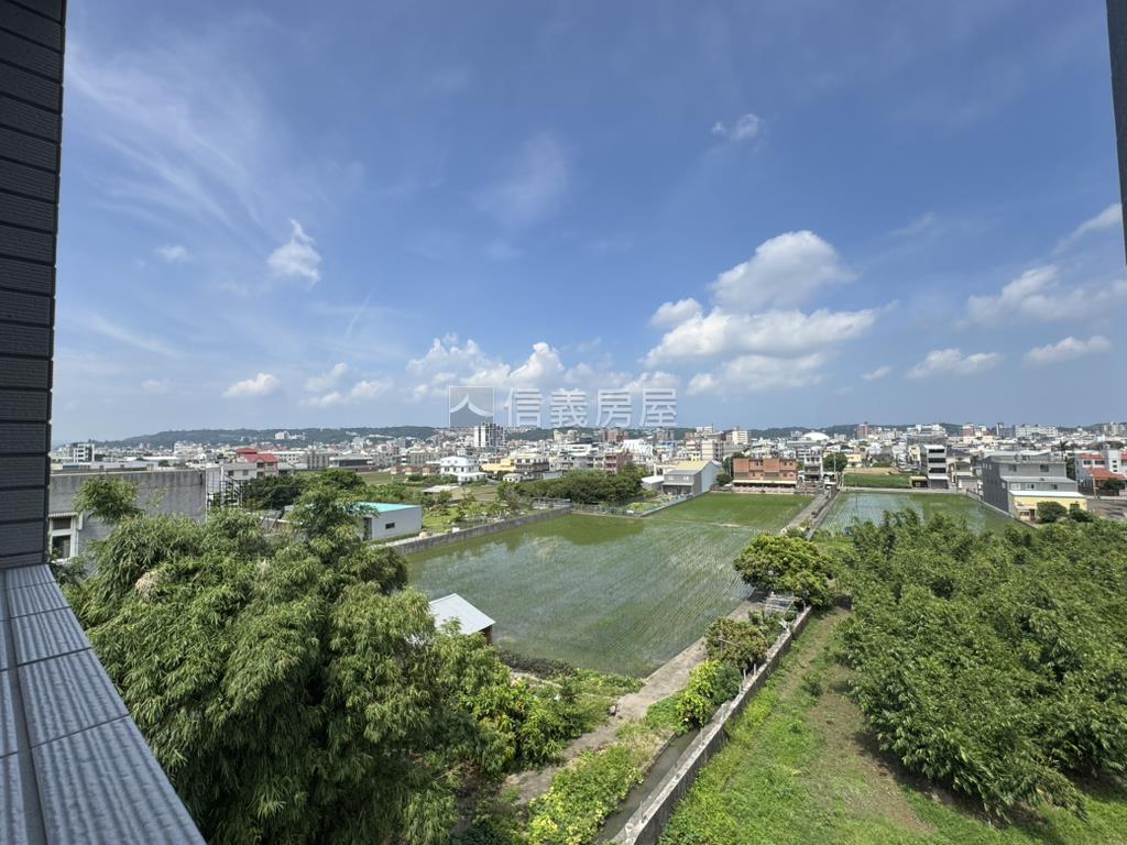 苗栗市全新電梯三房美廈讚房屋室內格局與周邊環境