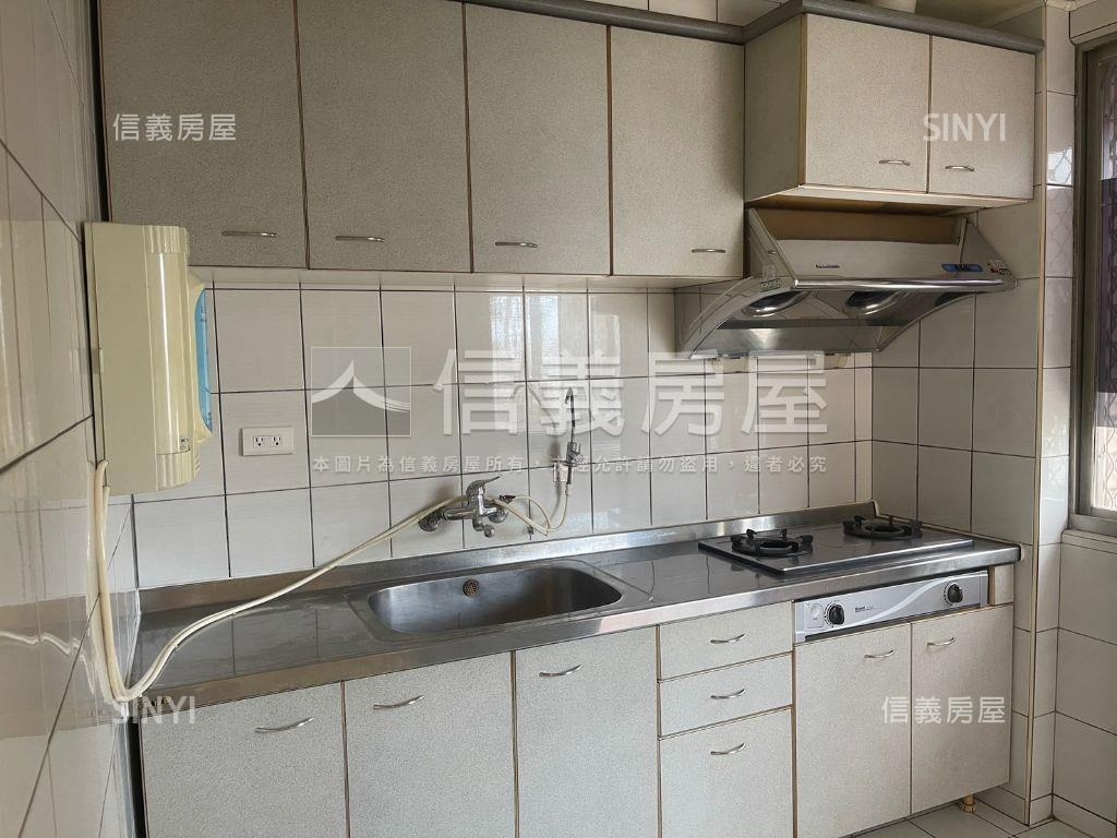 小港康莊世家靓三房房屋室內格局與周邊環境