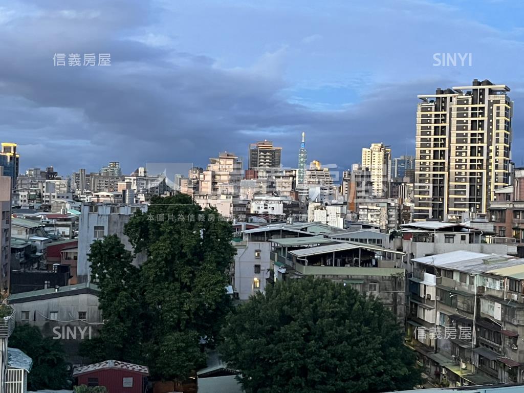 中正１０１夜景邊間大戶房屋室內格局與周邊環境