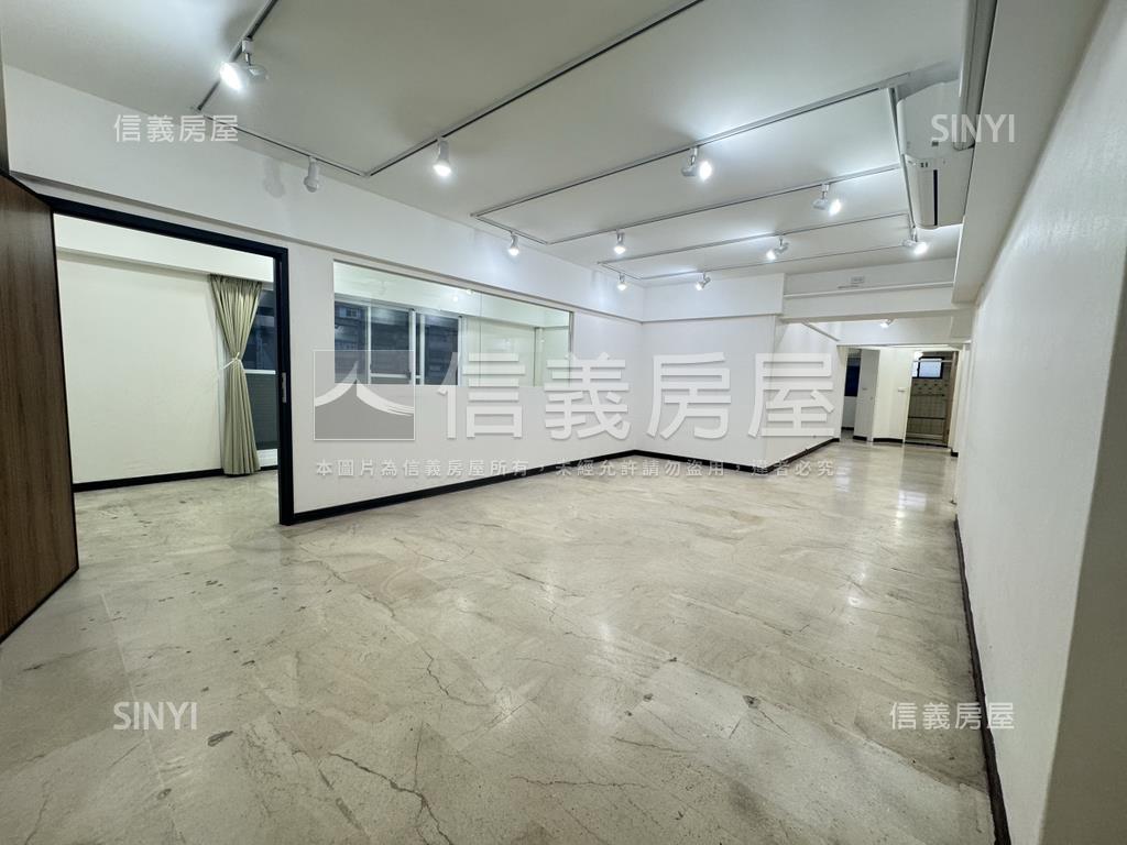中正１０１夜景邊間大戶房屋室內格局與周邊環境