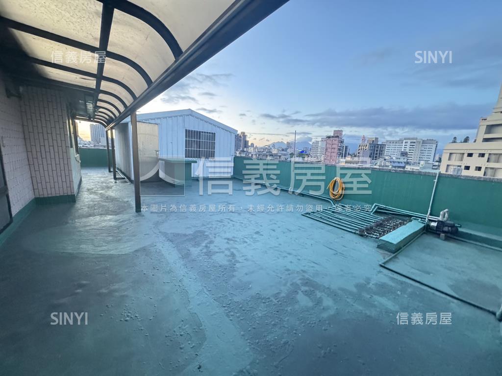 中正１０１夜景邊間大戶房屋室內格局與周邊環境