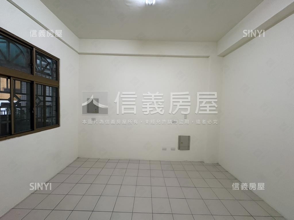 近彰泰國中優質美墅房屋室內格局與周邊環境