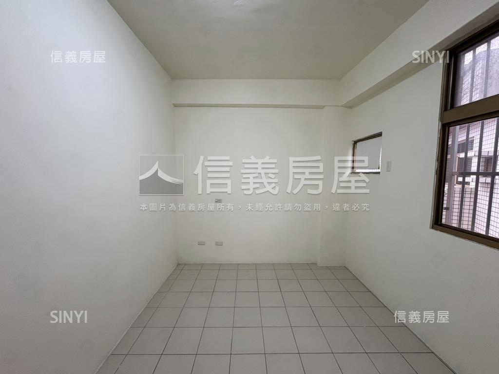 近彰泰國中優質美墅房屋室內格局與周邊環境