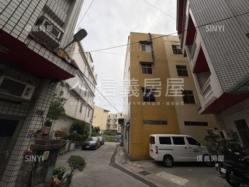 近彰泰國中優質美墅房屋室內格局與周邊環境