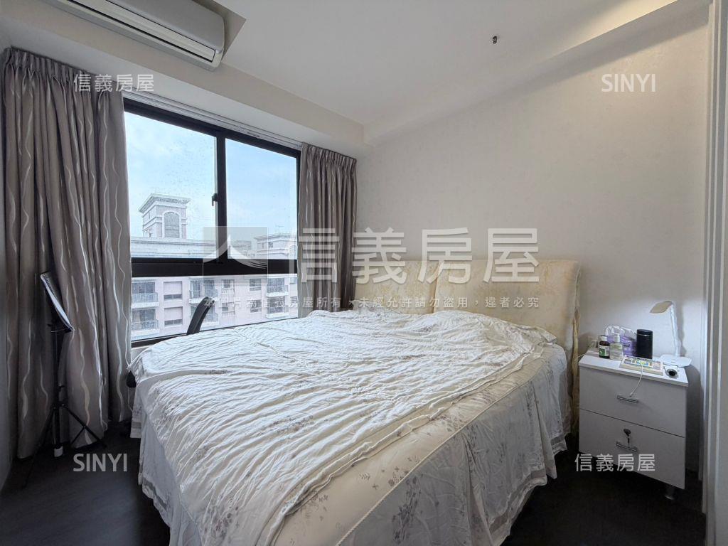 俯瞰●新文華視野３房車位房屋室內格局與周邊環境