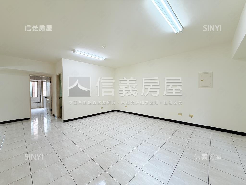 專任【大勇名廈】三房車位房屋室內格局與周邊環境