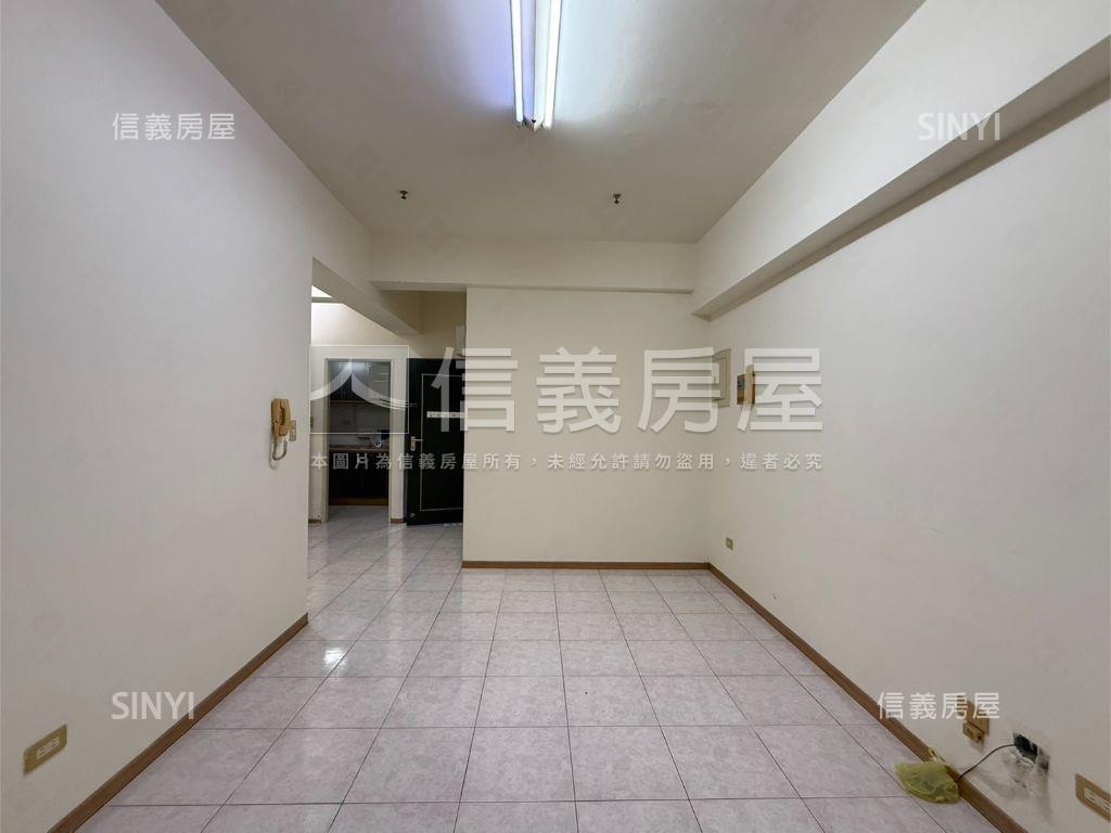 後驛商圈高樓採光兩房房屋室內格局與周邊環境