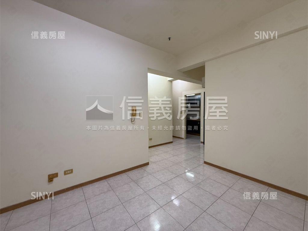 後驛商圈高樓採光兩房房屋室內格局與周邊環境