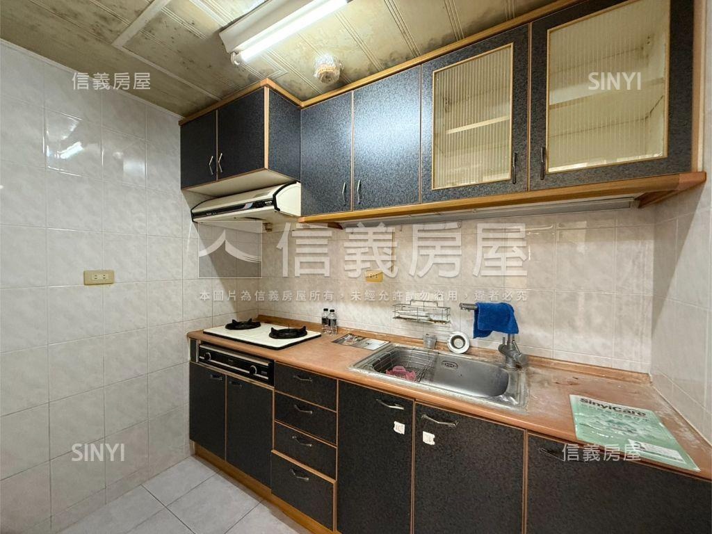 後驛商圈高樓採光兩房房屋室內格局與周邊環境