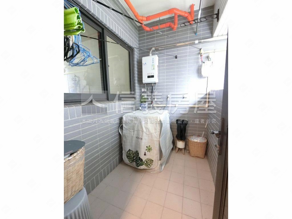 花漾城兩房平面車位房屋室內格局與周邊環境