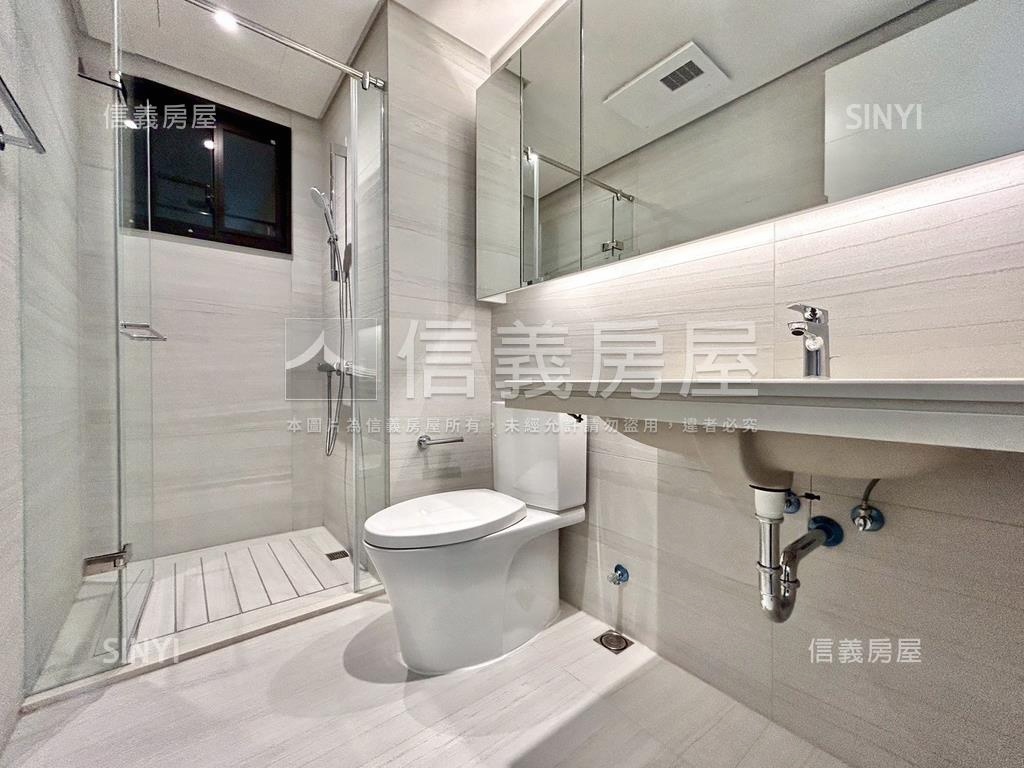 寶輝面公園雙平車莊園房屋室內格局與周邊環境