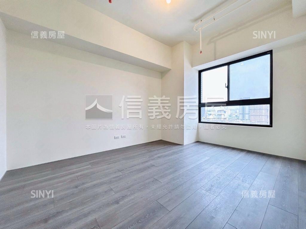 國泰ＰＬＵＳ視野三房平車房屋室內格局與周邊環境