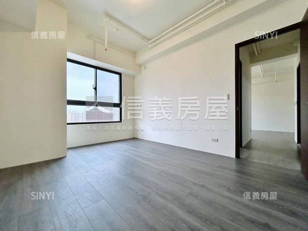 國泰ＰＬＵＳ視野三房平車房屋室內格局與周邊環境