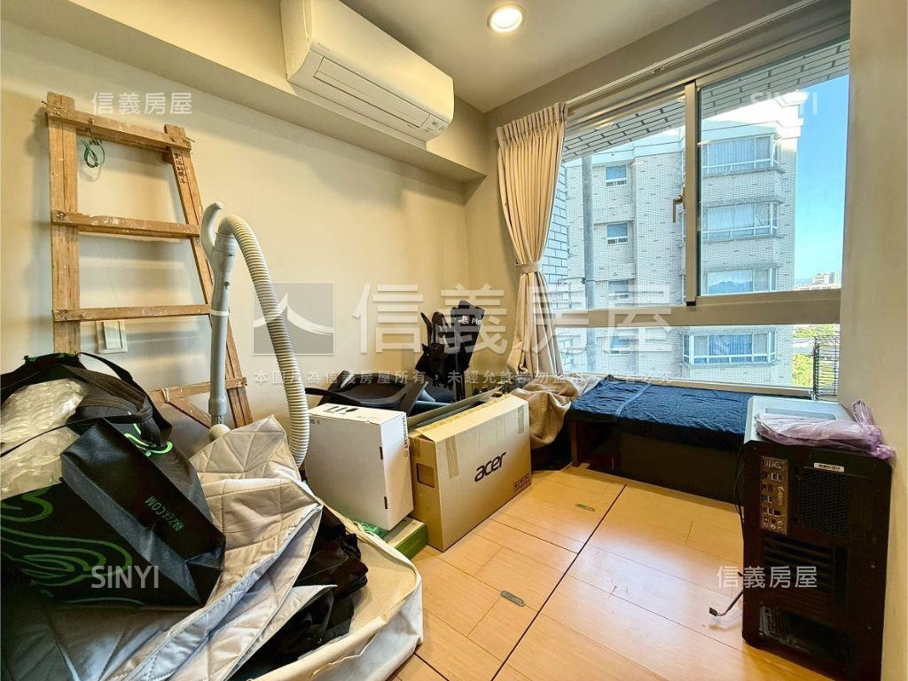 西班牙水花園稀有２房車位房屋室內格局與周邊環境
