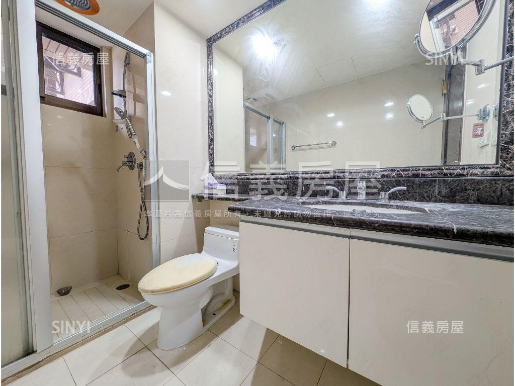 畫世紀古典美學四房車位房屋室內格局與周邊環境