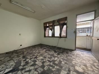 近徐匯捷運公寓２樓